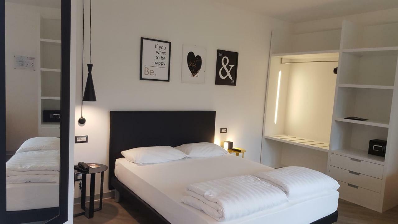 Anna Hotel
